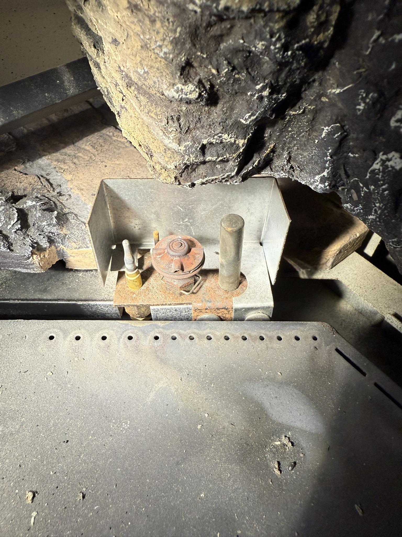 Pilot assembly repair